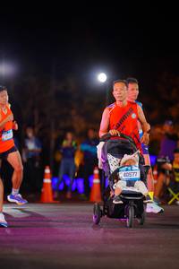 BIB: 40577
                            <button type="button" onclick="openModal(21528461)" class="btn btn-primary btn-sm float-right btn-popup" data-toggle="modal" data-target=".modal-high-quality">
                        <i class="fas fa-shopping-cart"></i> Add to Cart
                    </button>
                                            <button type="button" onclick="isThisMe(21528461, true)" class="btn btn-success btn-sm float-right btn-popup btn-isme hidden" data-toggle="tooltip" data-placement="bottom" title="นี่คือรูปของคุณใช่ไหม คลิกที่นี่เพื่อเอาเข้าอัลบั้ม">
                        <i class="fas fa-plus"></i> Add to album
                    </button>
                    <button type="button" onclick="isThisMe(21528461, false)" class="btn btn-warning btn-sm float-right btn-popup btn-isnotme hidden">
                        <i class="fas fa-ban"></i> Remove from album
                    </button>